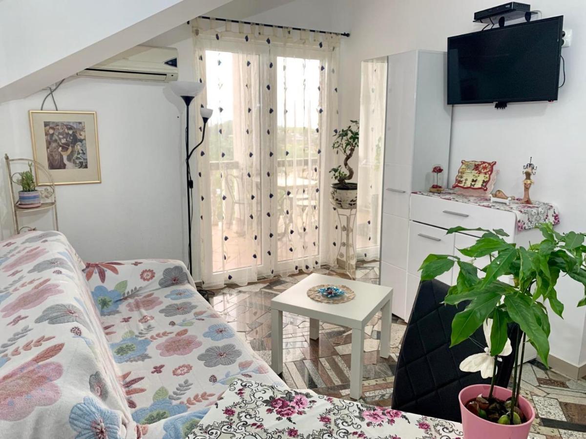 Apartmani Tamara Tivat Exterior photo